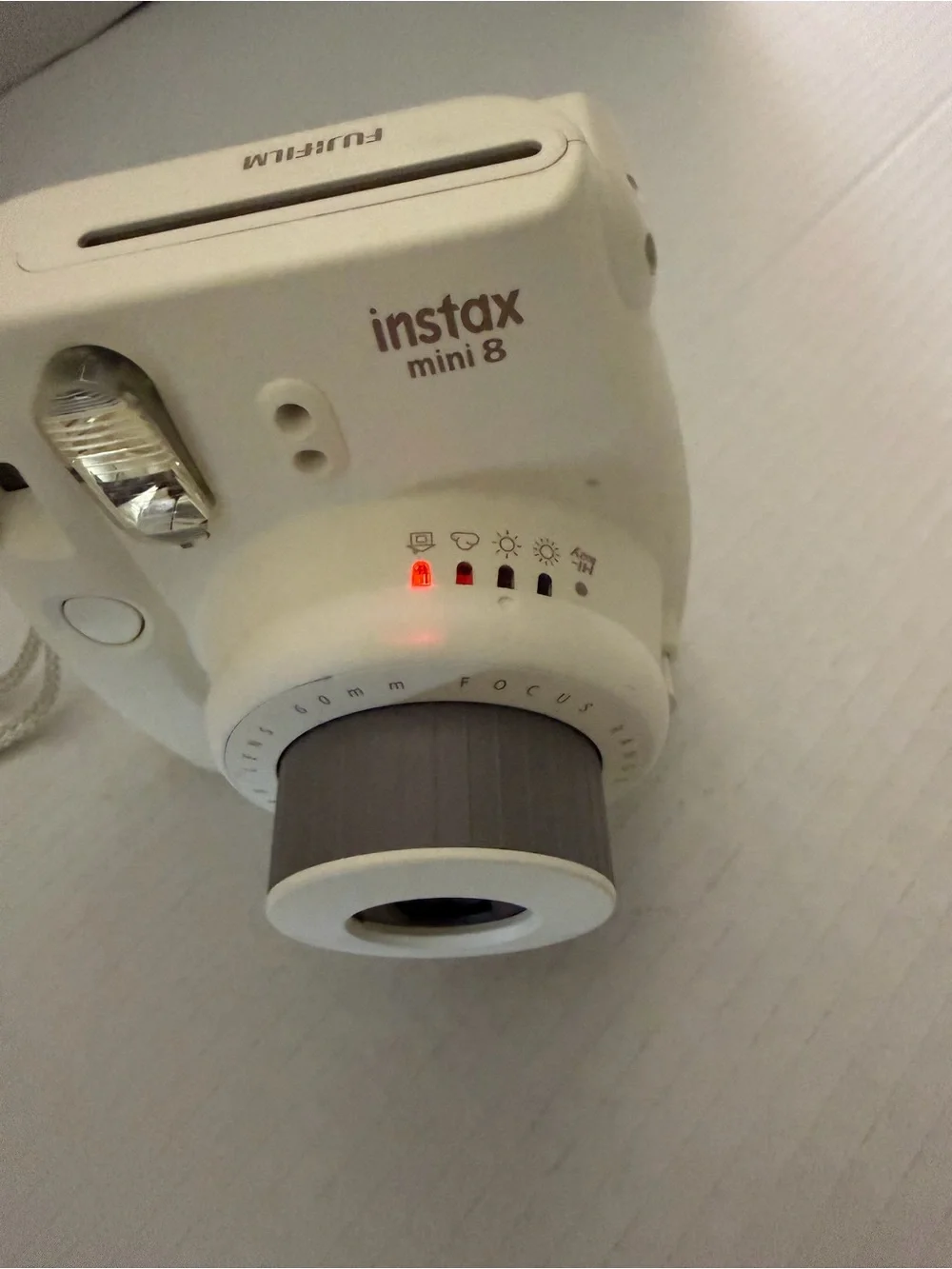 Fujifilm Instax Mini 8 Instant Camera - White - Tested Working